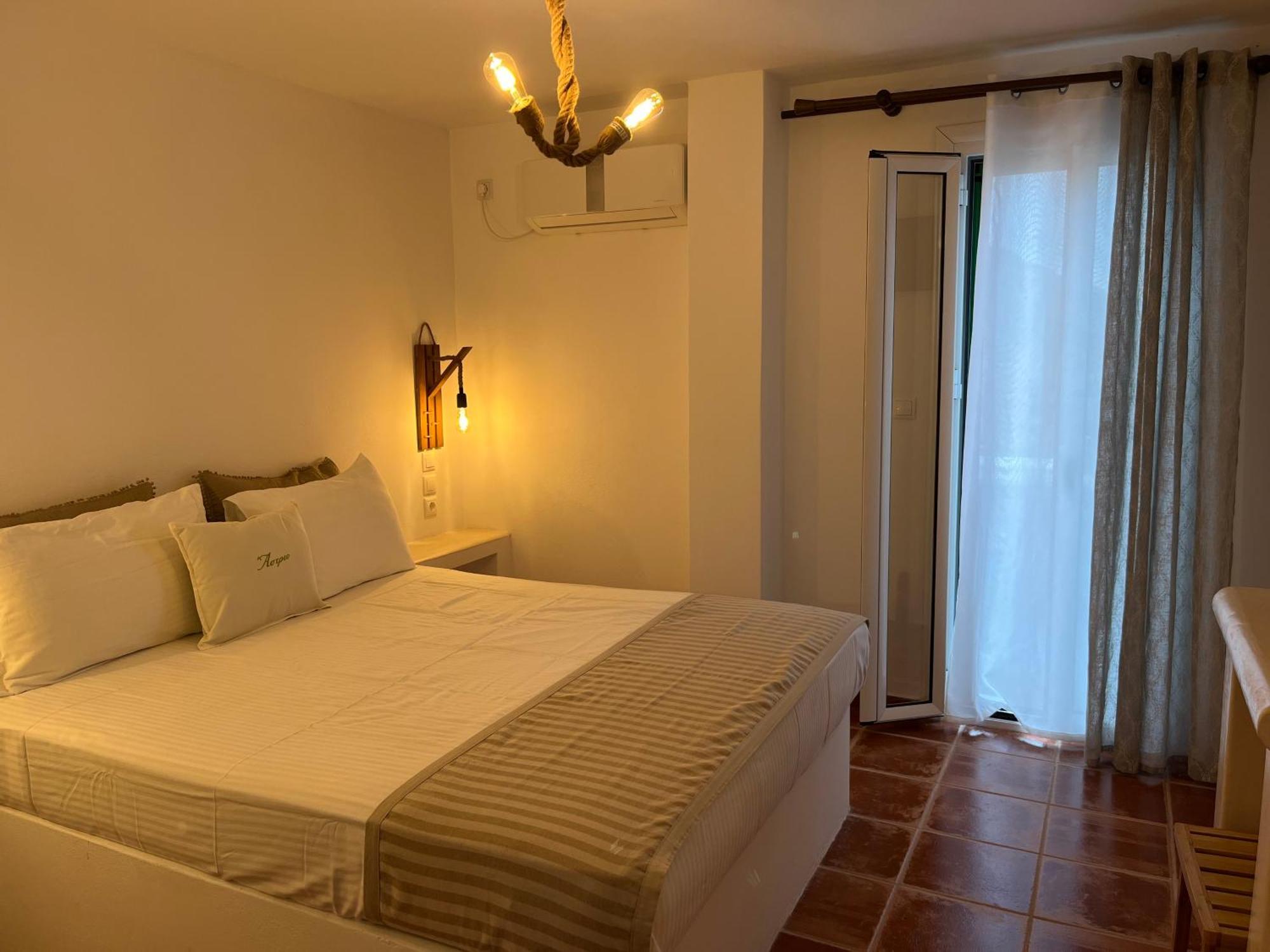 Astrio Suites Livadi  المظهر الخارجي الصورة